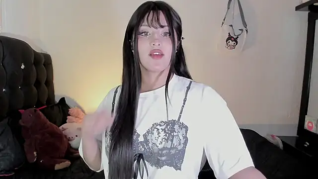 Snapshot of Ju_Kyung chatting on February 11, 2025, 10:47 am Ju Kyung online show from February 11, 2025, 10:47 am