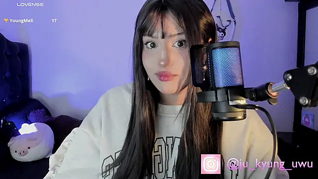 Snapshot of Ju_Kyung chatting on February 26, 2025, 9:12 am Ju Kyung online show from February 26, 2025, 9:12 am