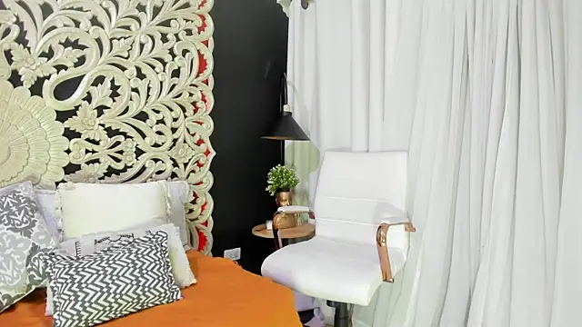 Mindy sweety online show from December 20, 2025, 12:08 pm