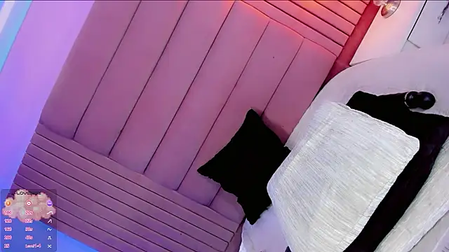 Snapshot of Baddinner chatting on February 27, 2026, 1:11 pm Baddinner online show from February 27, 2026, 1:11 pm