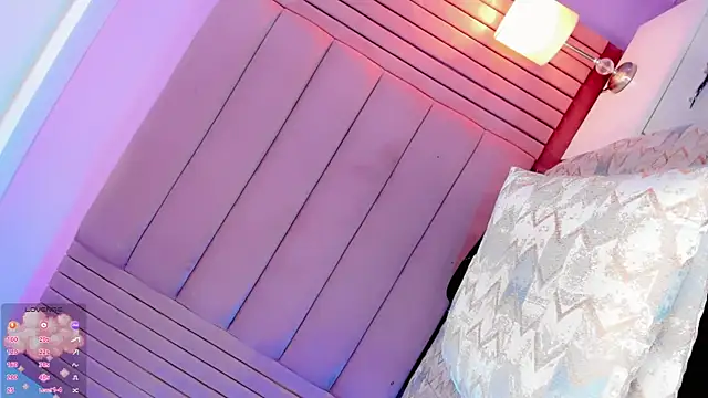 Baddinner online show from March 29, 2026, 1:02 pm