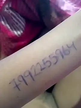 Snapshot of riteshika chatting on February 3, 2025, 7:18 am riteshika online show from February 3, 2025, 7:18 am