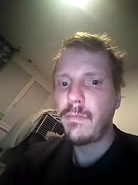 Snapshot of Vlastislav23 chatting on February 24, 2026, 3:29 am Vlastislav23 online show from February 24, 2026, 3:29 am