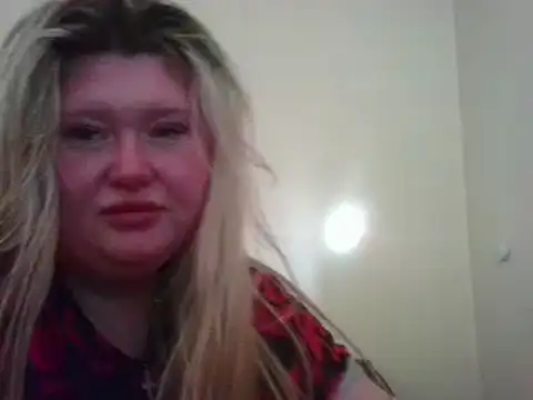 lilah-xo online show from February 21, 2025, 2:39 am