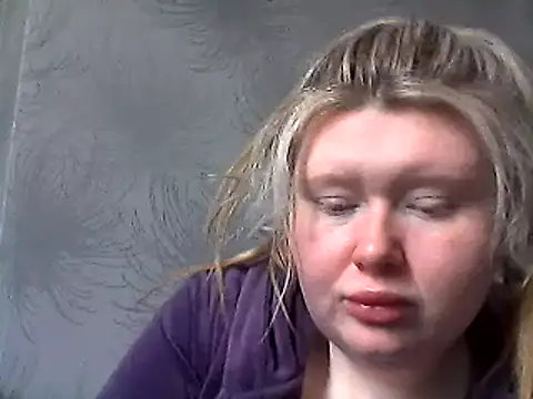 lilah-xo online show from March 16, 2025, 11:05 am