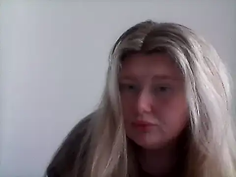 lilah-xo online show from March 8, 2025, 5:22 pm