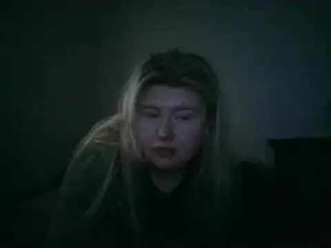 lilah-xo online show from January 28, 2025, 8:47 am