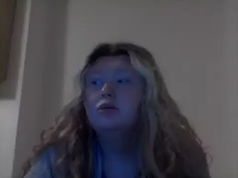 lilah-xo online show from December 11, 2024, 11:10 pm