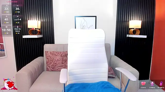 cloe sirena online show from September 25, 2025, 2:34 pm