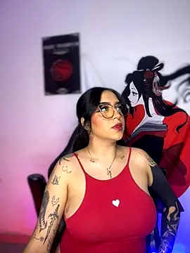 Snapshot of AnnikaMerliahh_ chatting on October 24, 2025, 2:32 am AnnikaMerliahh online show from October 24, 2025, 2:32 am