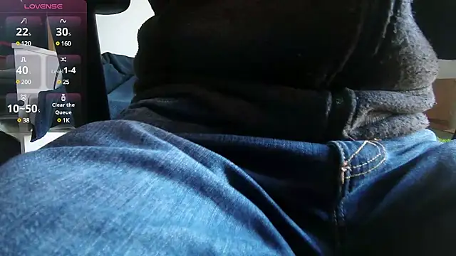 Snapshot of an4y8ot chatting on March 13, 2025, 9:10 am an4y8ot online show from March 13, 2025, 9:10 am