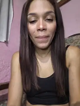 Snapshot of Cositarica_69 chatting on May 13, 2026, 4:30 am Cositarica 69 online show from May 13, 2026, 4:30 am