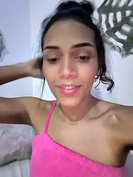 Cositarica 69 online show from November 3, 2025, 5:23 am