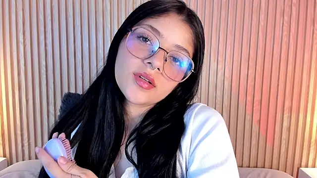 Snapshot of lana_dol chatting on September 25, 2025, 12:11 pm lana dol online show from September 25, 2025, 12:11 pm