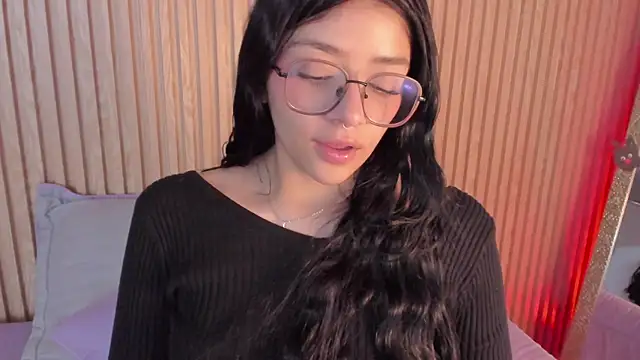 lana dol online show from November 25, 2025, 1:22 pm