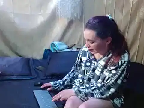 Sydney kanee online show from December 12, 2024, 12:12 pm