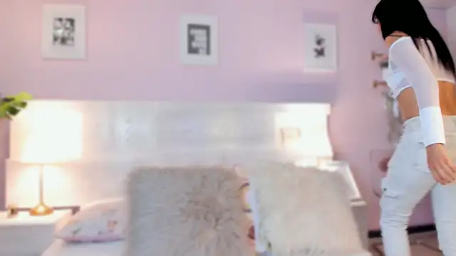 Snapshot of jinx_dh chatting on February 13, 2025, 8:45 pm jinx dh online show from February 13, 2025, 8:45 pm
