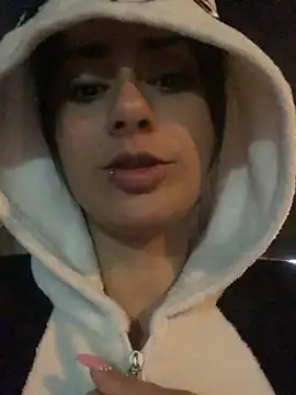 Snapshot of jinx_dh chatting on March 10, 2025, 1:23 am jinx dh online show from March 10, 2025, 1:23 am