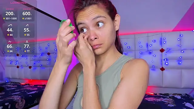 Salome rouse1 online show from March 21, 2025, 9:01 pm