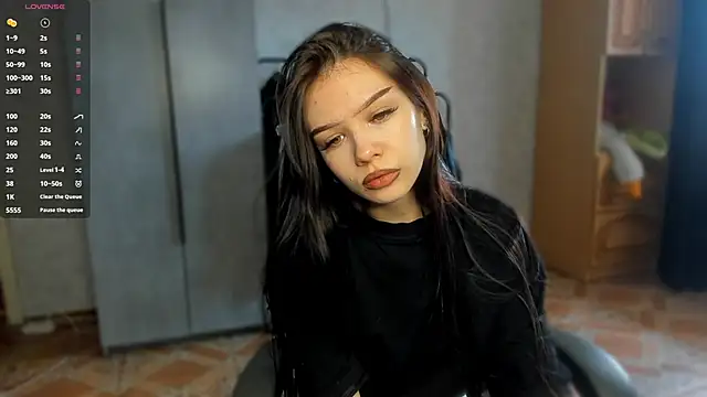 Snapshot of SweetyDeviliya chatting on June 11, 2026, 8:22 am SweetyDeviliya online show from June 11, 2026, 8:22 am