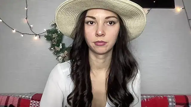 MonicaYour online show from December 4, 2024, 9:07 pm