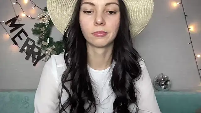 MonicaYour online show from December 18, 2024, 8:47 pm