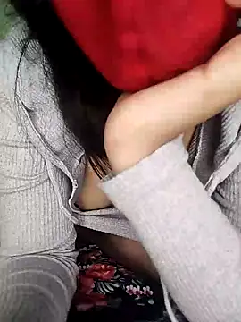 hottysameera online show from December 24, 2024, 7:22 pm