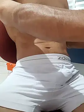 Snapshot of bbehemothh chatting on September 20, 2025, 8:47 pm bbehemothh online show from September 20, 2025, 8:47 pm