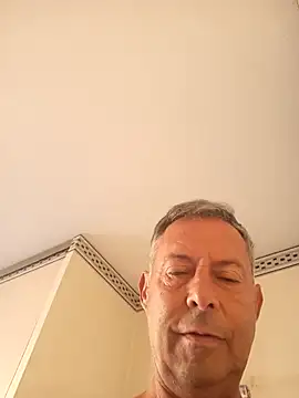 ActifBoy06 online show from October 1, 2025, 6:18 am