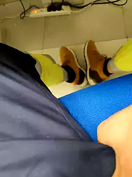 coppiapazza online show from January 29, 2025, 10:11 pm