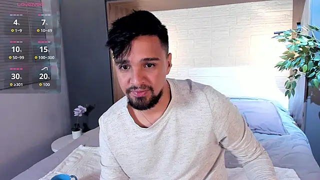 Snapshot of Edward_max chatting on September 26, 2025, 3:35 am Edward max online show from September 26, 2025, 3:35 am