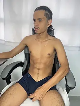 Snapshot of TheBlessedSide chatting on November 17, 2025, 8:02 pm TheBlessedSide online show from November 17, 2025, 8:02 pm