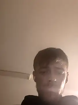 m19lonely online show from September 21, 2025, 2:39 am