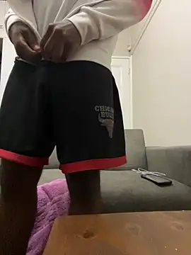 Snapshot of Mischevous_T69 chatting on October 9, 2025, 7:58 pm Mischevous T69 online show from October 9, 2025, 7:58 pm