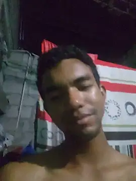 Reynold2608 online show from June 17, 2026, 2:00 am
