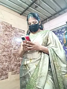 Snapshot of queensenorita chatting on November 1, 2025, 5:25 am queensenorita online show from November 1, 2025, 5:25 am