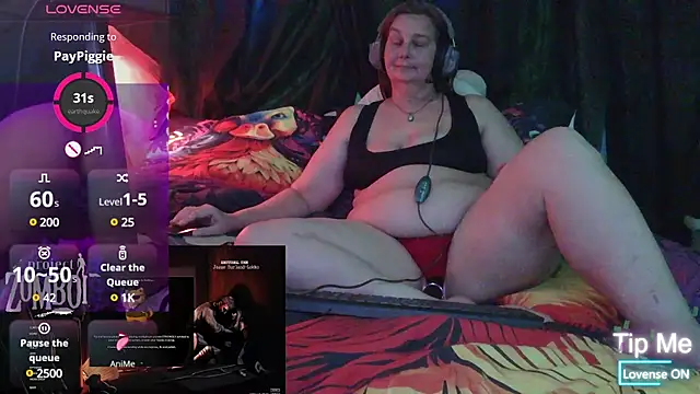 Snapshot of CollideDUCKScopeOfficial chatting on March 18, 2025, 6:17 am CollideDUCKScopeOfficial online show from March 18, 2025, 6:17 am