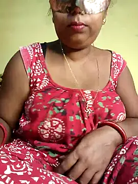 Snapshot of tinabhabhi chatting on October 20, 2025, 11:22 am tinabhabhi online show from October 20, 2025, 11:22 am