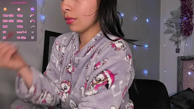 Snapshot of keyla_meow chatting on March 20, 2025, 1:46 am keyla meow online show from March 20, 2025, 1:46 am