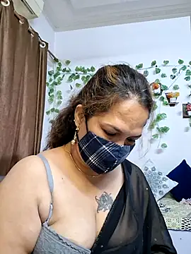 Anika-Bhabhi online show from November 4, 2025, 9:35 am