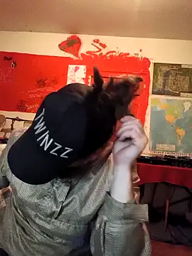 Ozomitro online show from February 3, 2026, 4:56 pm