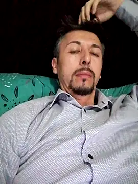 Snapshot of Lighto1 chatting on October 26, 2025, 6:25 am Lighto1 online show from October 26, 2025, 6:25 am