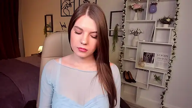 Snapshot of BellaSweetHeart chatting on February 20, 2025, 3:30 pm BellaSweetHeart online show from February 20, 2025, 3:30 pm