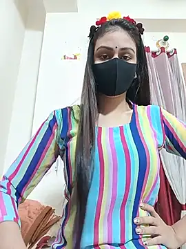 Snapshot of Tisha-01 chatting on July 18, 2026, 3:20 pm Tisha-01 online show from July 18, 2026, 3:20 pm