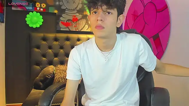 KLAUS SUNRISE XX online show from October 24, 2025, 5:06 am