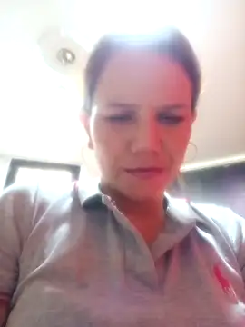 Snapshot of EvelyneClark chatting on January 11, 2025, 6:54 pm EvelyneClark online show from January 11, 2025, 6:54 pm