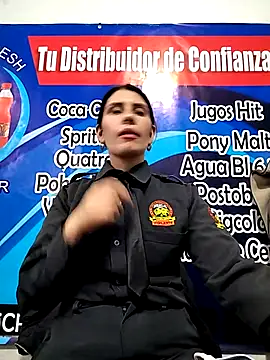 Snapshot of Alysson-- chatting on September 30, 2025, 1:50 pm Alysson-- online show from September 30, 2025, 1:50 pm