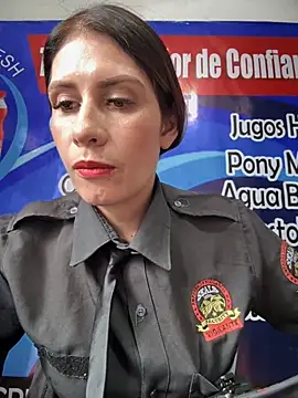 Snapshot of Alysson-- chatting on October 6, 2025, 3:24 pm Alysson-- online show from October 6, 2025, 3:24 pm