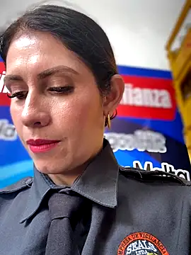 Snapshot of Alysson-- chatting on October 20, 2025, 3:01 pm Alysson-- online show from October 20, 2025, 3:01 pm