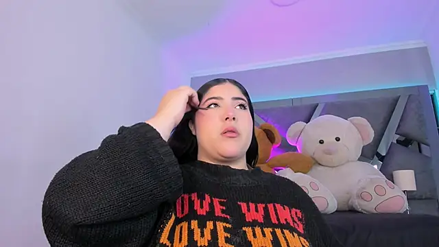 AmberiniHoffman online show from November 11, 2025, 12:00 pm